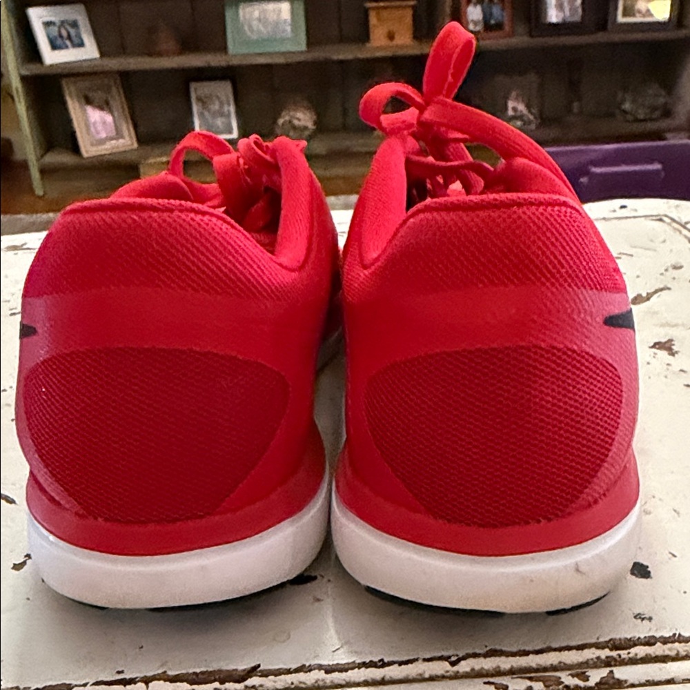 Nike Men’s Flex 2016 Run Shoes - Picture 5 of 8